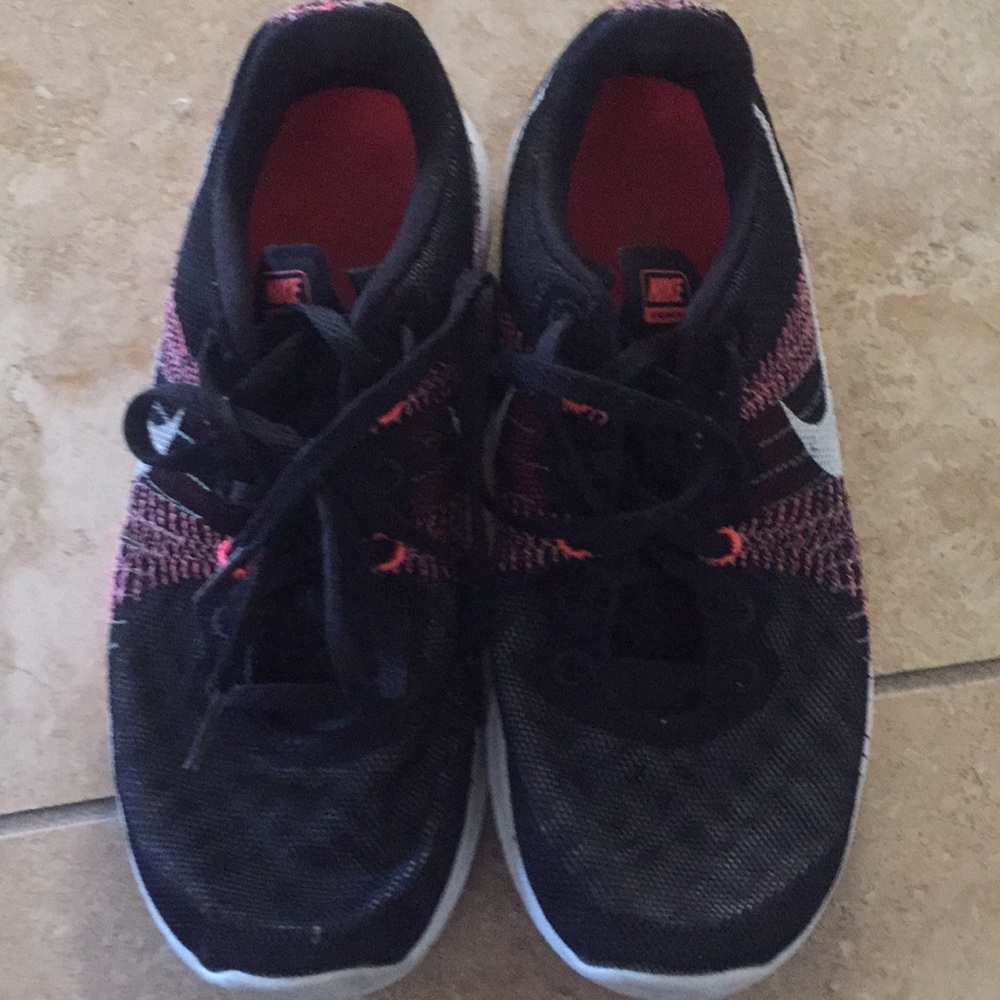 Nike Fury shoes size 7